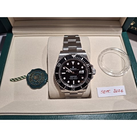 Submariner Data 126610LN NUOVO